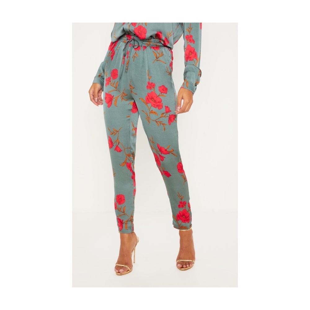 2-piece Green Floral Oversized Shirt/Cigarette Pants - Picture 3 of 4